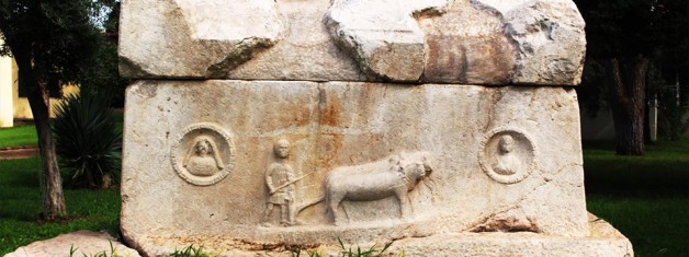 Hurma Çiftçi Lahdi